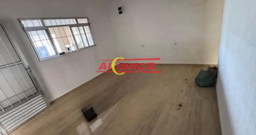 Casa não individual para alugar com 1 quarto e 1 vaga, 60m², taboão- guarulhos/sp r$1.300,00