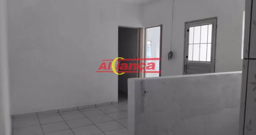 Sobrado com 70m², 2 quartos, 1 vaga - não é individual - macedo - guarulhos/sp por r$ 1.400,00