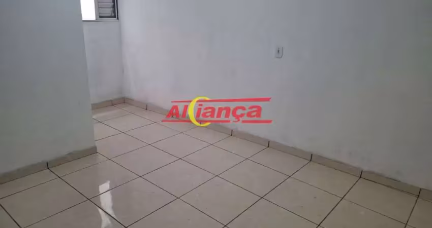 Casa para alugar com 1 quarto, área de serviço - vila izabel - guarulhos por r$: 1.000,00
