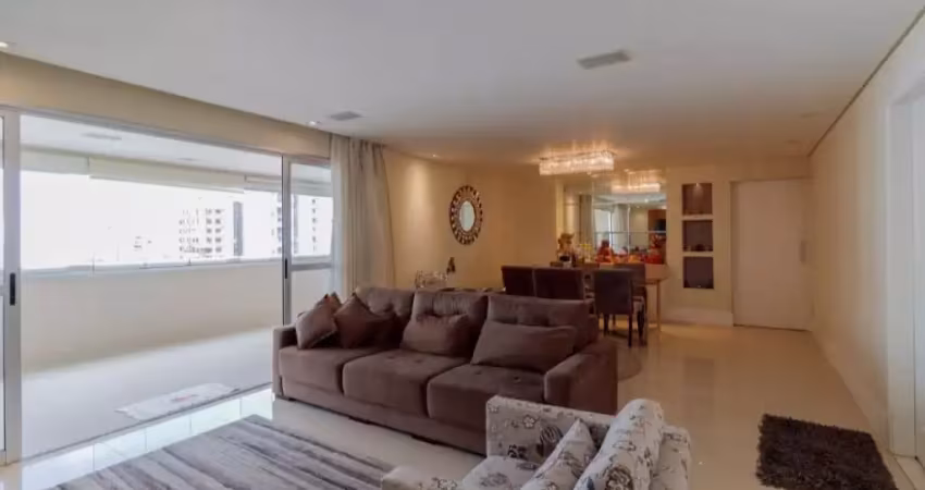 Apartamento   avenda   no  morumbi  com 174  metros    com 4 quartos    sendo   3 suites,  e  3   vagas