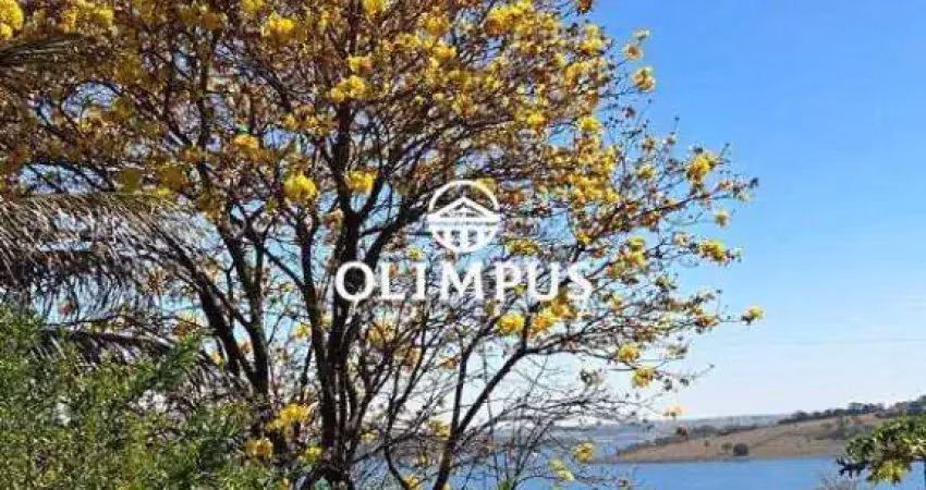 Sítio semi plano com 250m de represa em pedrinópolis-mg