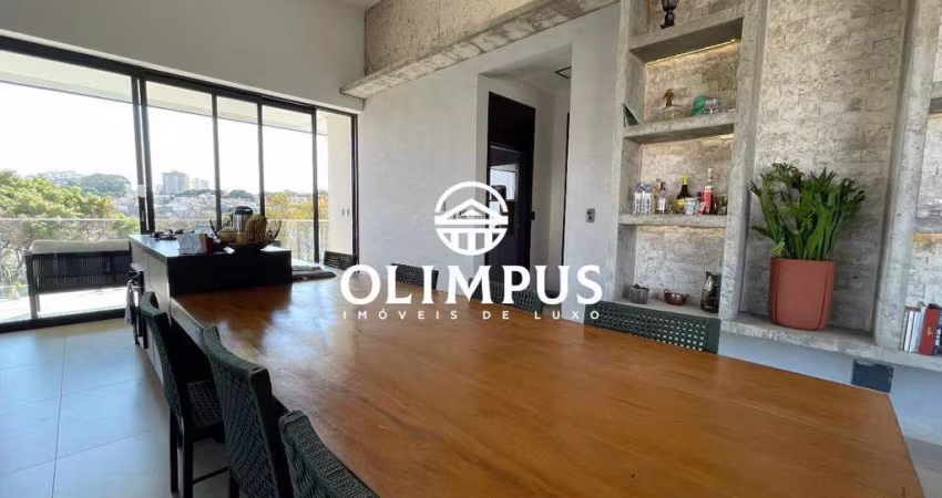 Oportunidade no bairro Jardim Karaíba para finalização personalizada, disponível para venda.