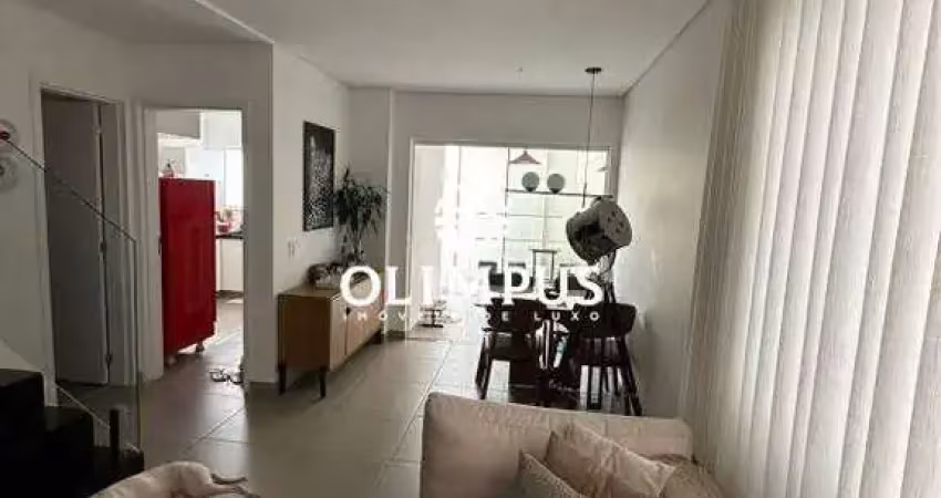 Lindo sobrado em condomínio fechado na zona sul de uberlândia