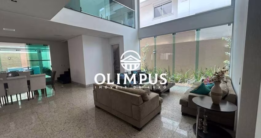 Lindo Sobrado no Condomínio Gênova com 550m² de área construída em ótimo bairro