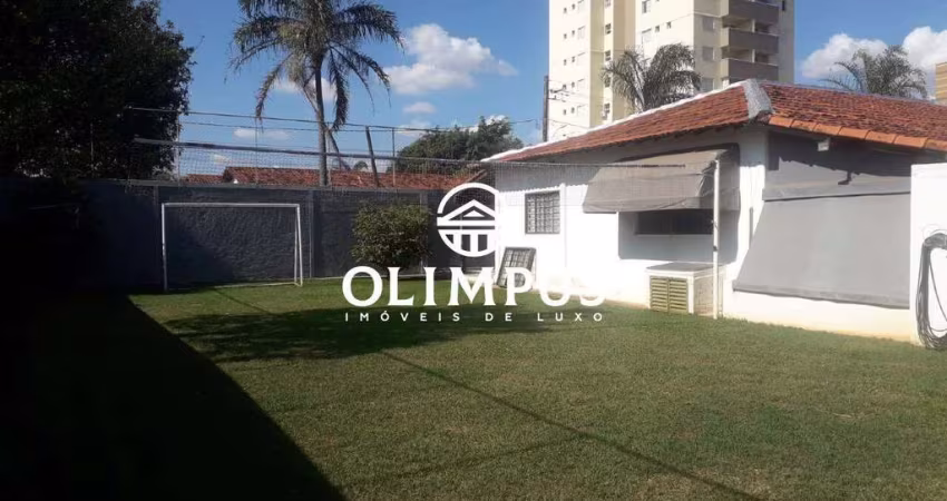 Cód 5645 - Casa Sobrado com 650 m² no Bairro Umuarama