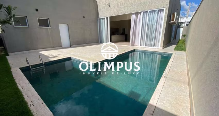 Linda casa em condomínio de alto padrão com 360m², disponível para locação - Uberlândia/MG