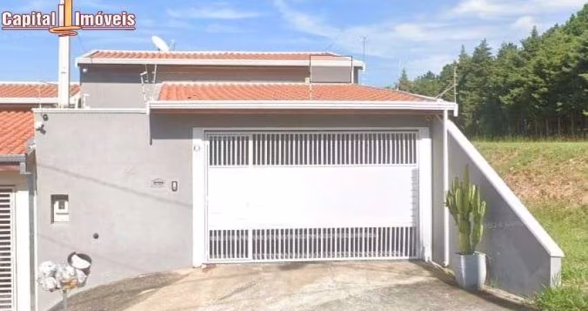 Casa Jd Regente, rua sem saída, 03 quartos, sendo 01 suíte, 01 banheiro, sala de estar e jantar, cozinha, lavanderia, área de luz, churrasqueira, garagem para 2 carros. Terreno 150mts, área construída