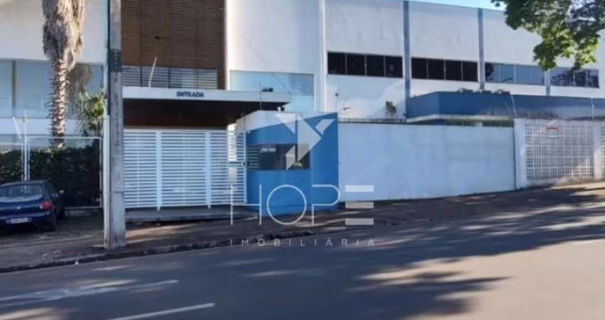 Excelente imóvel Comercial, Av Arthur Thomas