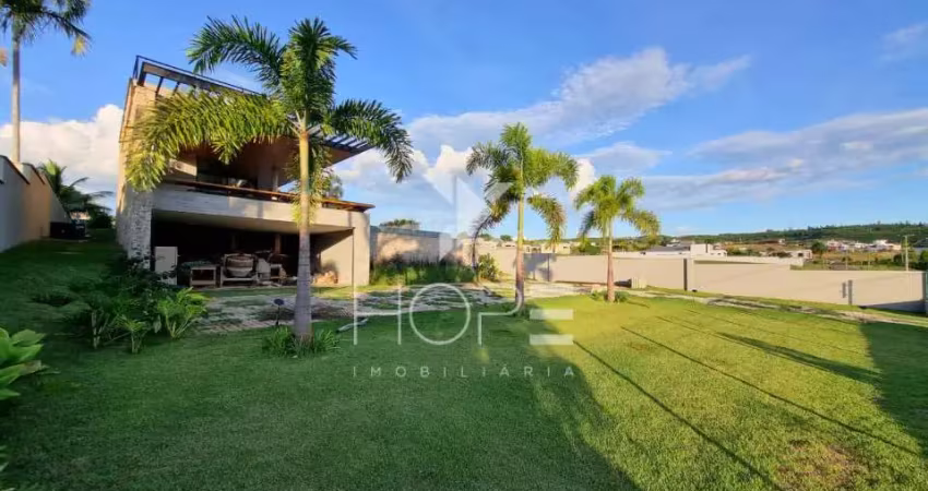 Viva o alto padrão: residência espetacular no ecovillas do lago