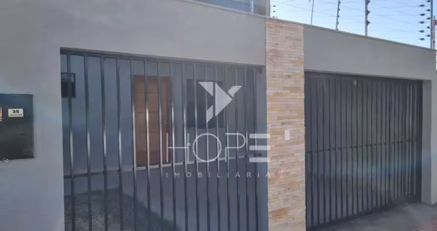 Sobrado a venda, proximo a avenida jamil scaff - zona leste