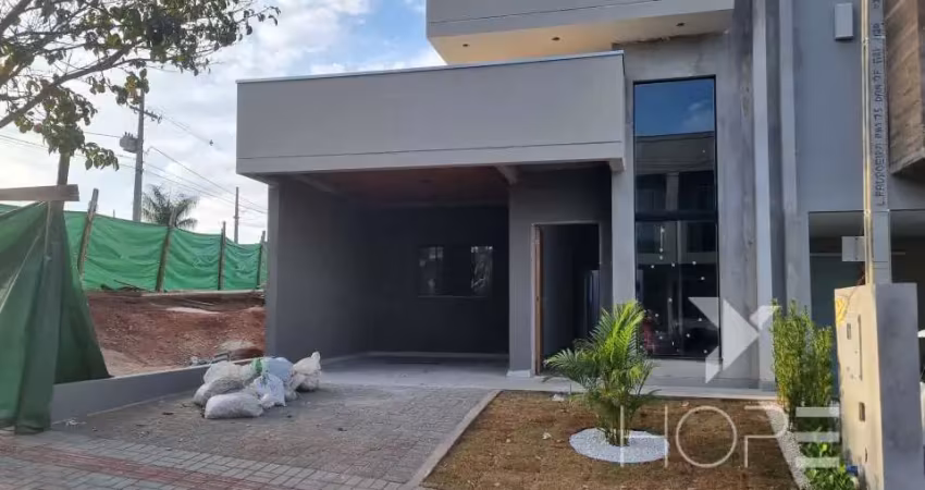 Casa em condomínio fechado com 3 quartos à venda no Heimtal, Londrina 