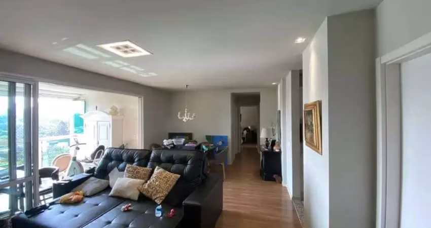 Apartamento com 3 quartos à venda na Avenida Guedner, 683, Zona 08, Maringá