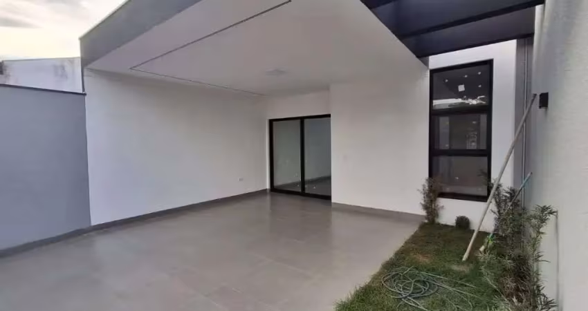 Casa com 2 quartos à venda na Rua Antônio José Perez Corrêa, 1383, Jardim São Conrado, Maringá