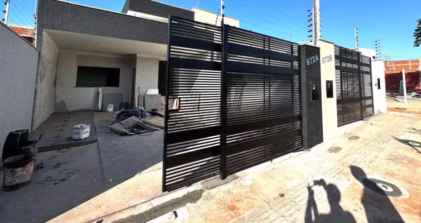 Casa com 3 quartos à venda na Avenida Sebastião Francisco de Arruda, 672, Jardim Maringá, Sarandi