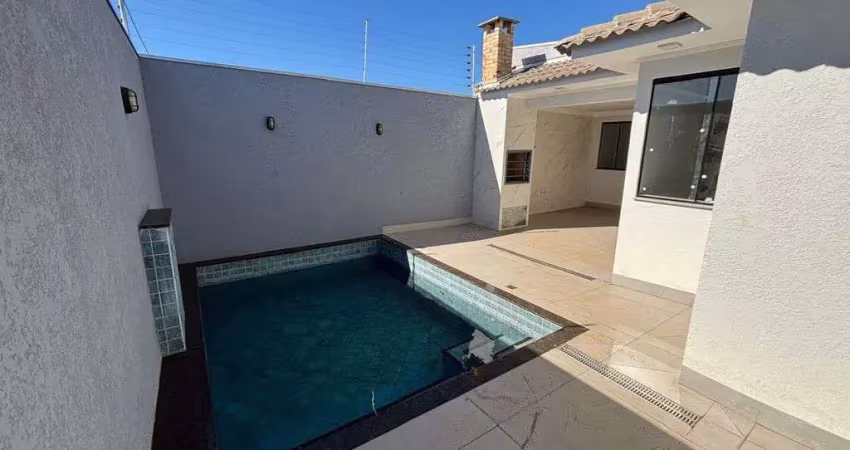 Casa com 3 quartos à venda na Rua Deodoro Alves de Carvalho, 363, Jardim Munique, Maringá