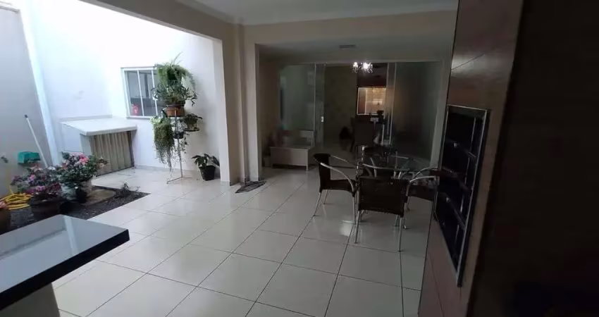 Casa com 6 quartos à venda na Rua Quebec, 96, Jardim Canadá, Maringá