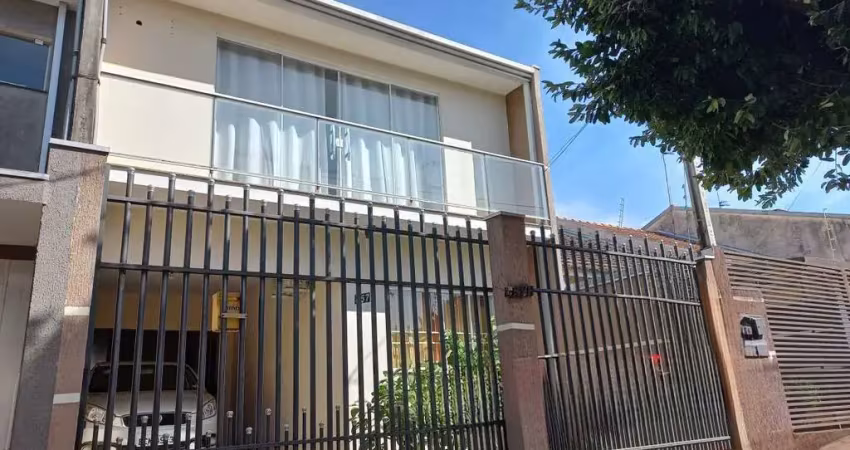 Casa com 4 quartos à venda na Rua Pioneira Guilhermina Genebra Garbiere, 457, Jardim São Clemente, Maringá