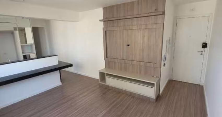 LOCAÇÃO | Apartamento, com 3 dormitórios em Zona 01, Maringá