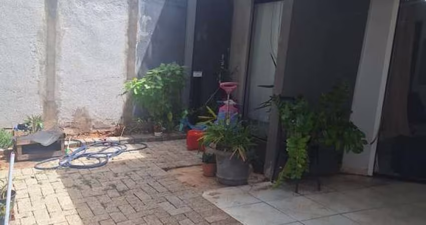 VENDA | Casa, com 3 dormitórios em Jardim Diamante, Maringá