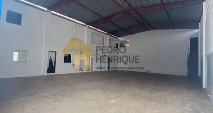 Galpão para Venda em Lauro de Freitas, Lauro de Freitas, 1 dormitório, 3 banheiros, 10 vagas