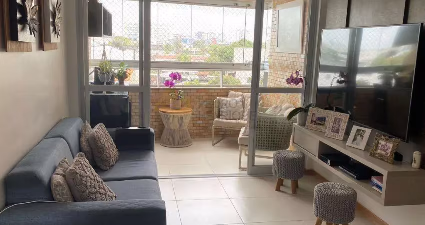 Apartamento para Venda, Recreio Ipitanga, 2 dormitórios, 1 suíte, 3 banheiros, 1 vaga