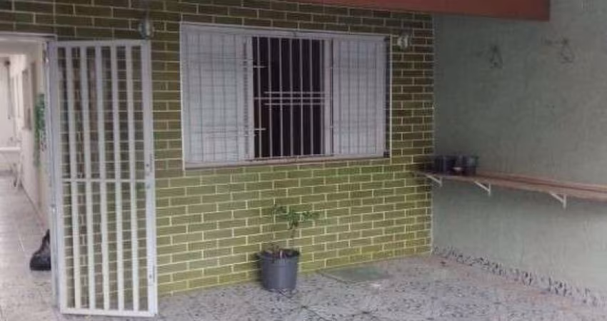 SANTO ANDRÉ Casa 125M², 2 dormitórios, 2 vagas ótima localização e valor !!!