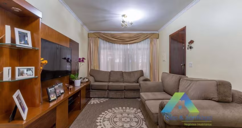 Excelente sobrado com 250m² e alto padrão de acabamento!