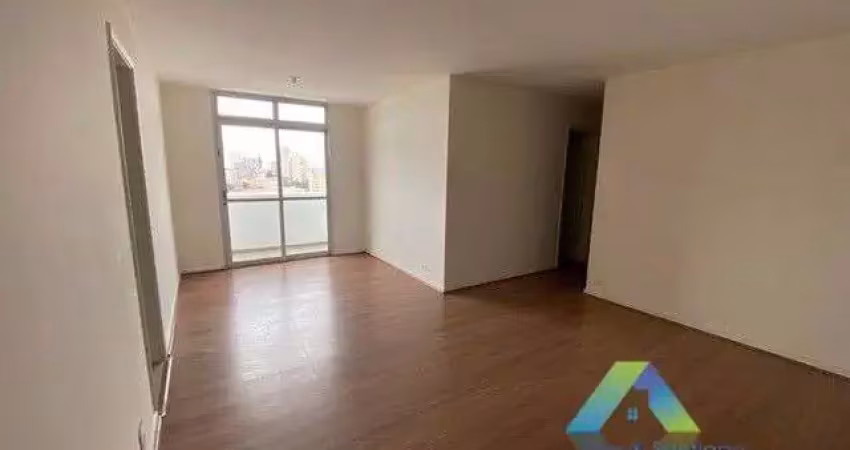 Oportunidade apartamento todo reformado com 4 dormitórios, 2 vagas a poucos minutos da estação do metro são judas e saúde.