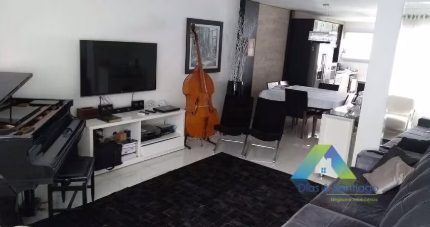 Sobrado à venda com 3 dormitórios e 3 vagas em Jardim Previdência/Saúde, São Paulo/SP