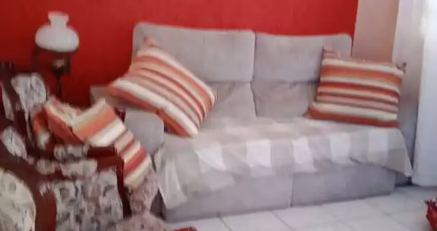 Sobrado com 3 dormitórios e 2 banheiros na vila prudente  ao lado do metrô !!
