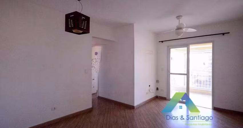 Apartamento com 3 dormitórios e 2 banheiros em Vila das Mercês/SP!