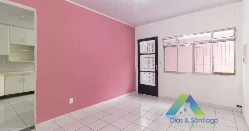 Sobrado com 2 dormitórios e 2 banheiros em Vila Caraguatá, São Paulo/SP
