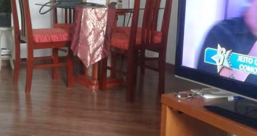Apartamento em 61m² com 3  dormitórios, 1 suíte e 2 vagas de garagem coberta em localização privilegiada na Vila das Mercês/Saúde.