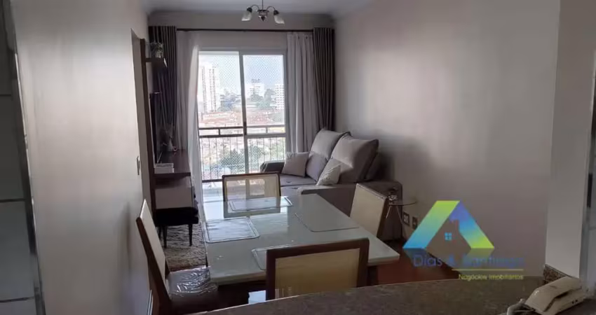 Apartamento recem reformado com 2 vagas de garagem coberta na região da vila das merces/saude.