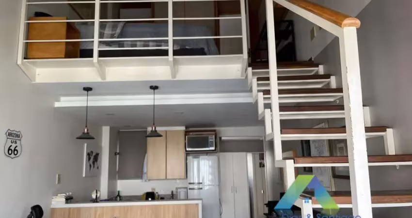 Apartamento duplex todo mobiliado em localização privilegiada na área nobre de moema pássaros com vaga de garagem.