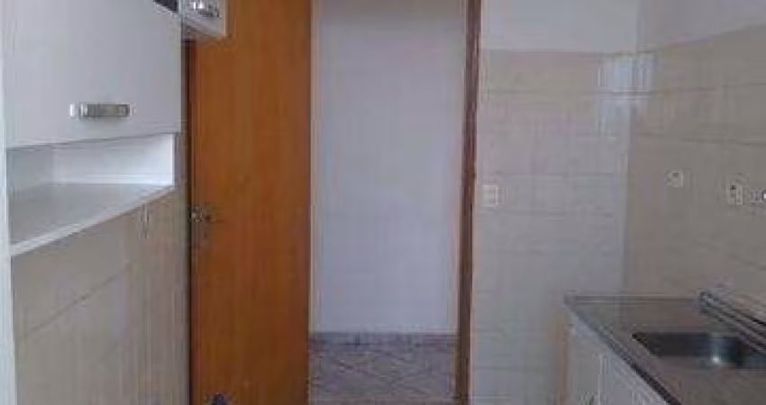 Apartamento 03 dorms ,  2 vagas garagens , sala, cozinha, banheiro, condomínio com portaria 24 hrs, e lazer.