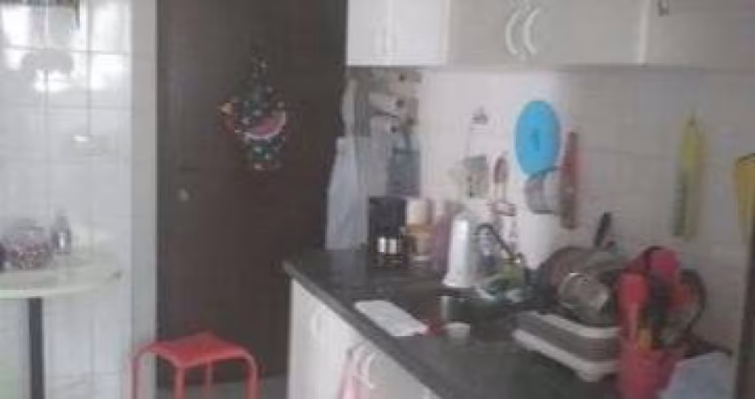 Apartamento a 5 minutos da estação do metro AACD a 10 minutos do metro Santa Cruz com 2 dormitórios, 1 vaga lazer completo.