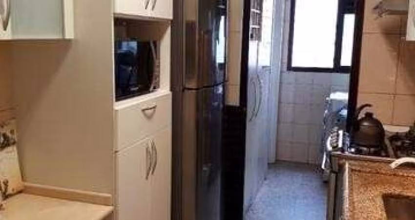 Apartamento alto Padrão a 5 minutos da estação do metro Chácara Klabin, 3 suítes, 3 vagas de garagem, lazer completo.