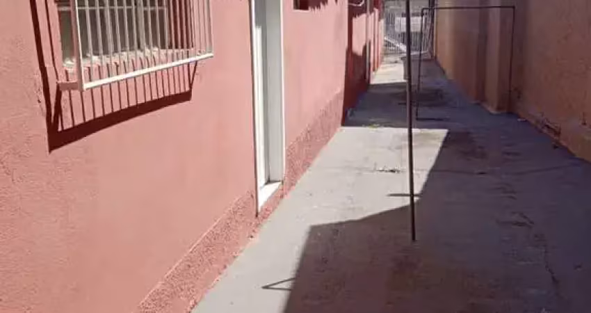 Terreno com 4 casas para renda em vila das mercês/sp!