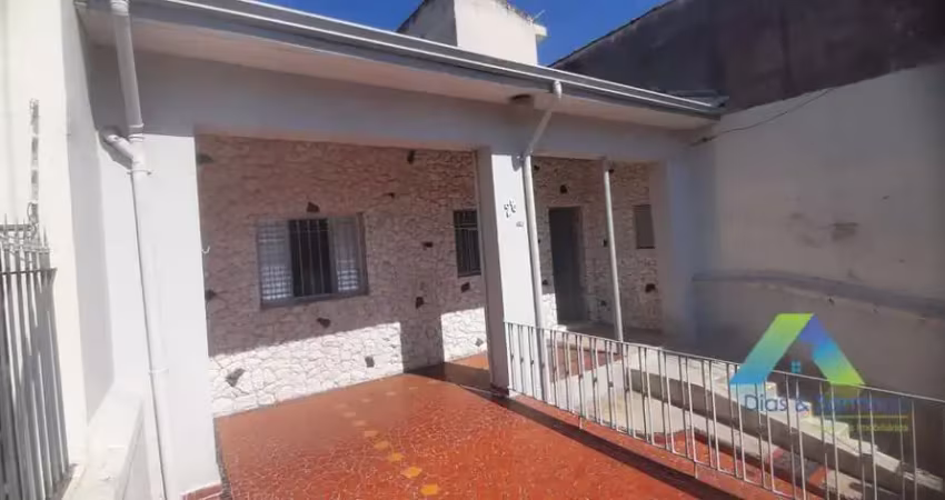 Excelente casa térrea com 100m² em 2 dormitórios e 1 vaga de garagem coberta com localização privilegiada próximo do metrô vila prudente.