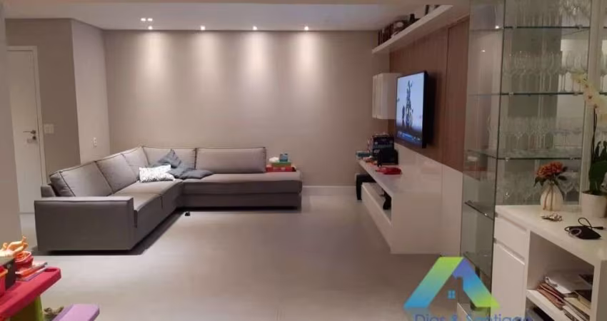 MOOCA Lindo apartamento 122 metros, 3 dormitórios, 2 vagas, varanda gourmet, ótima localização e valor.