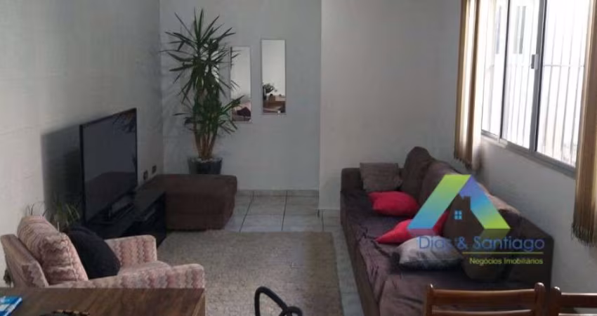 Santo André Sobrado 180M², 3 dormitórios, 2 vagas com ótima localização e valor !!!