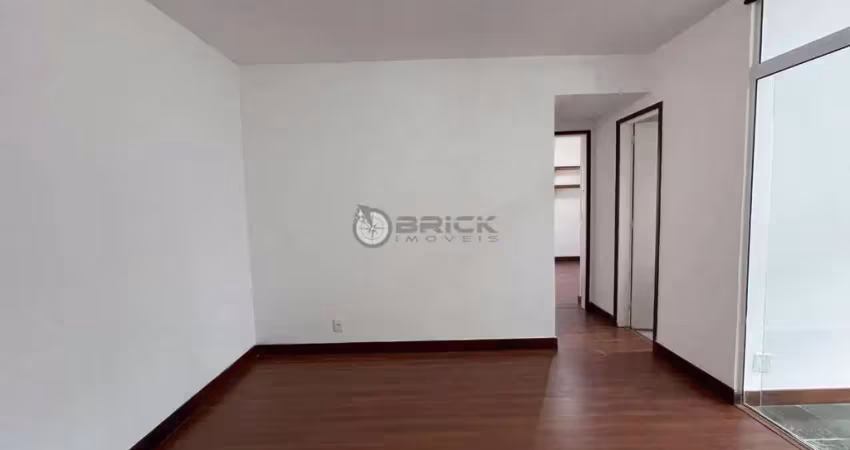 Apartamento com 2 quartos no bom retiro - teresópolis/rj.