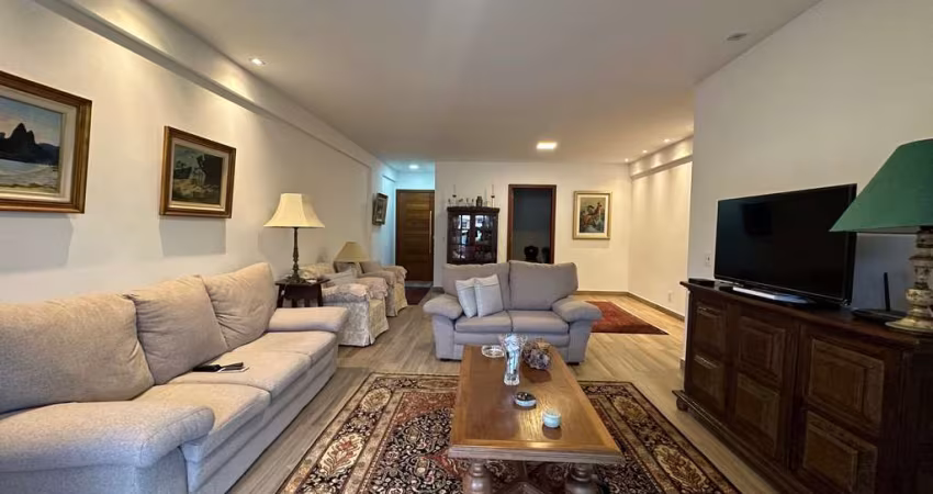 Apartamento com 3 quartos à venda na Praça Higino da Silveira, 212, Alto, Teresópolis