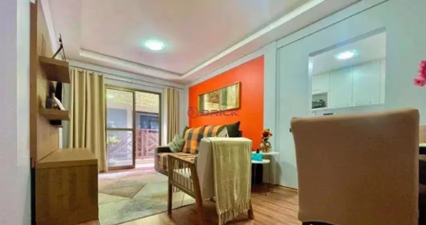 Apartamento com 2 quartos sendo 1 suíte na cascata guarani - teresópolis/rj.
