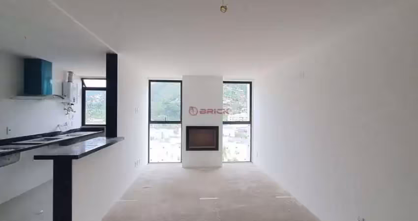 Cobertura duplex com 3 quartos sendo 2 suítes, 134 m² no bom retiro - teresópolis/rj
