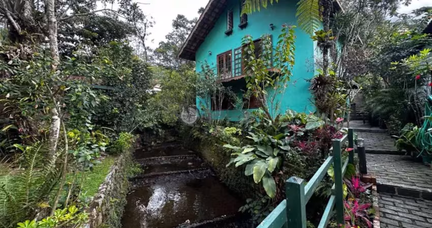 Casa em condomínio fechado com 4 quartos à venda na Rua Euclides da Cunha, 100, Carlos Guinle, Teresópolis