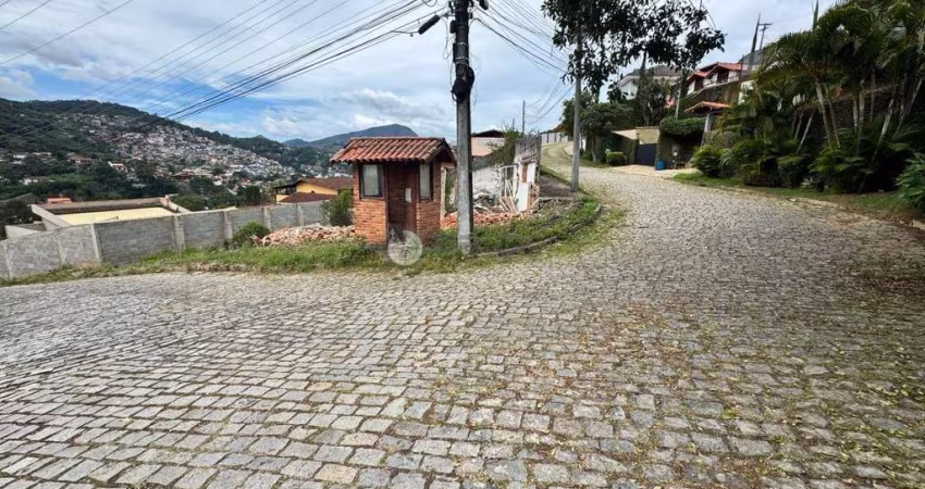 Terreno à venda na Rua José Pancetti, 400, Golfe, Teresópolis