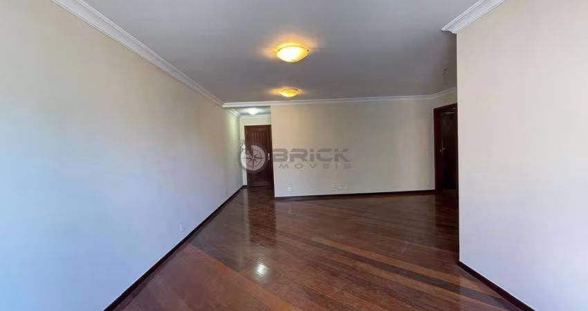 Apartamento com 3 quartos para alugar na Rua Rui Barbosa, 450, Várzea, Teresópolis