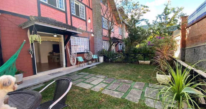 Casa em condomínio fechado com 4 quartos à venda na Rua Sebastião Lacerda, 719, Alto, Teresópolis